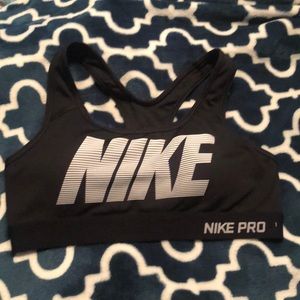 Nike pro sports bra - small